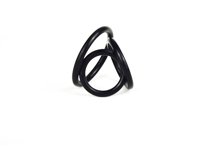 3 different sized rubber cockrings
