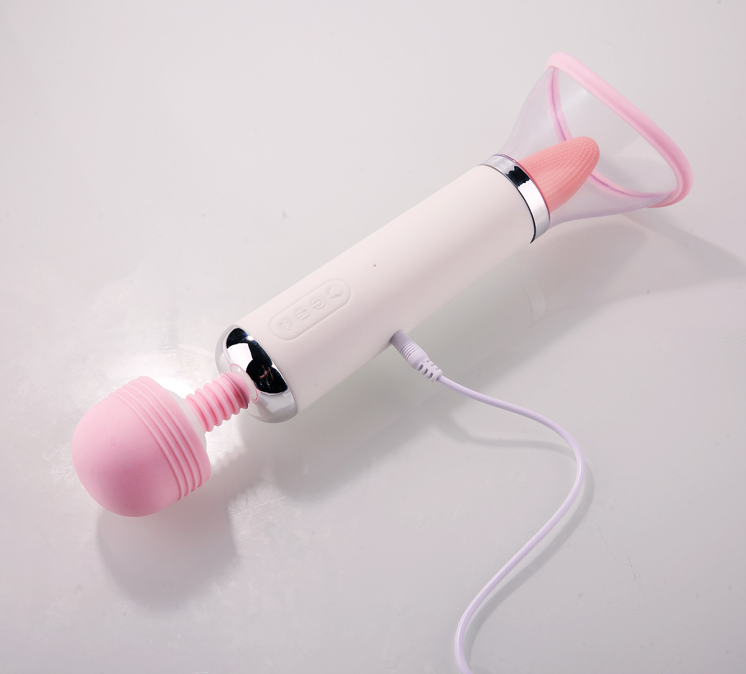 Wand With Vibrating Flicking Tongue And Strong Pussy Suction! - Image 4
